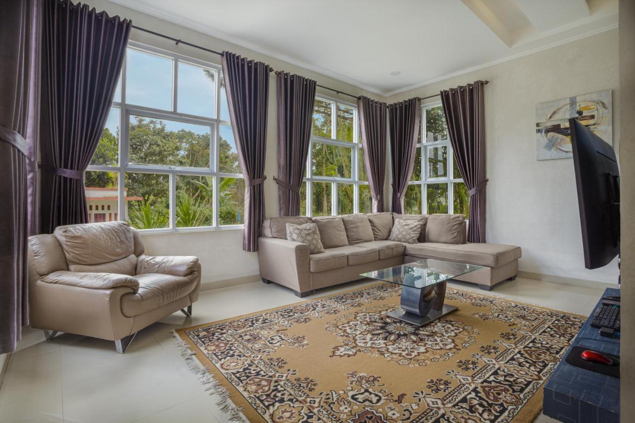 Villa Herrera Puncak Dış mekan fotoğraf